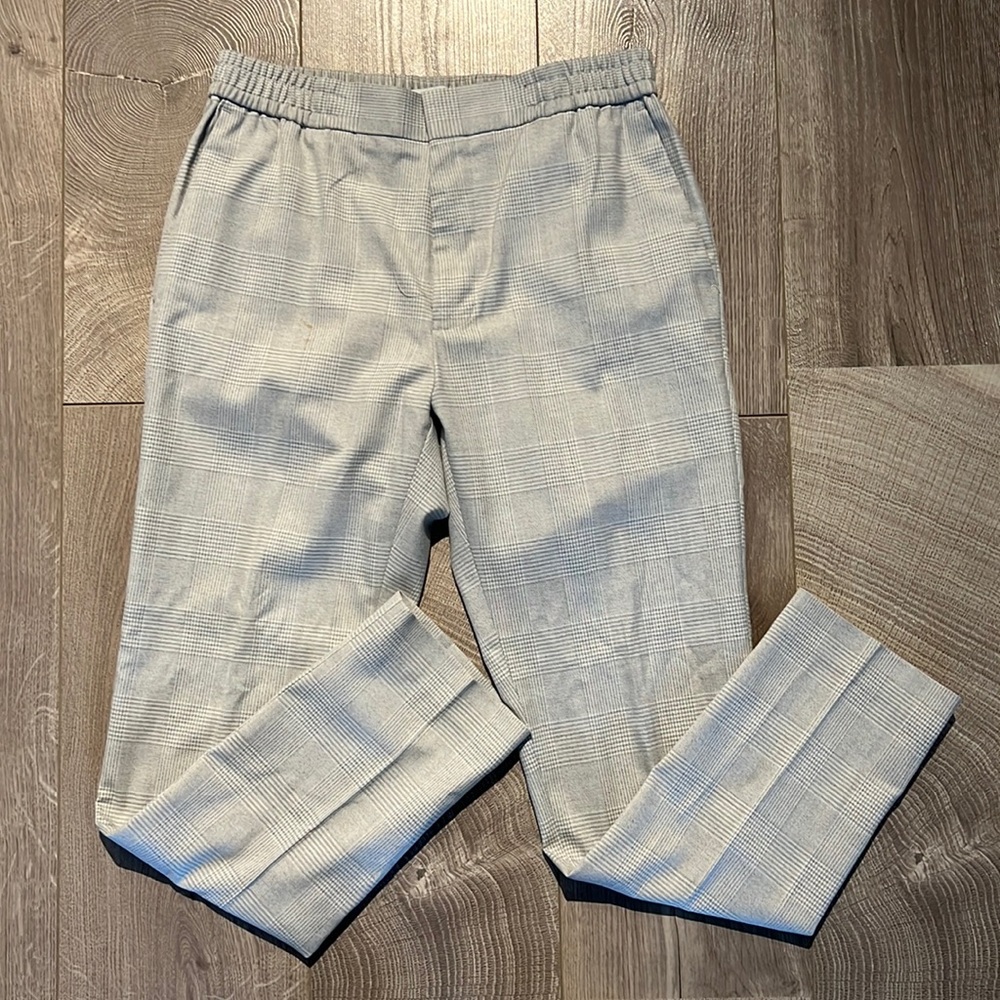 Men’s Topman dress pant in light checks